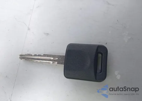 2011 Nissan Rogue S z USA, uszkodzony, nr VIN JN8AS5MT6BW572646